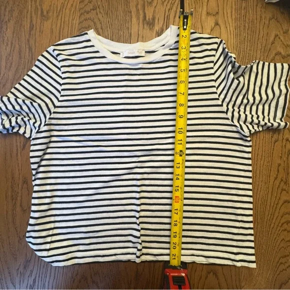 Mango Classic Black and White Striped Tee Boxy lightweight Shirt Size Large - Picture 6 of 6
